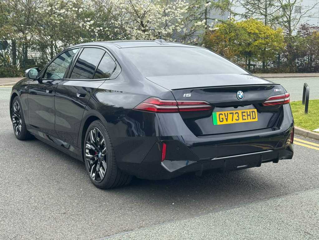 BMW i5 442Kw M60 Xdrive 84Kwh GV73EHD Black #5