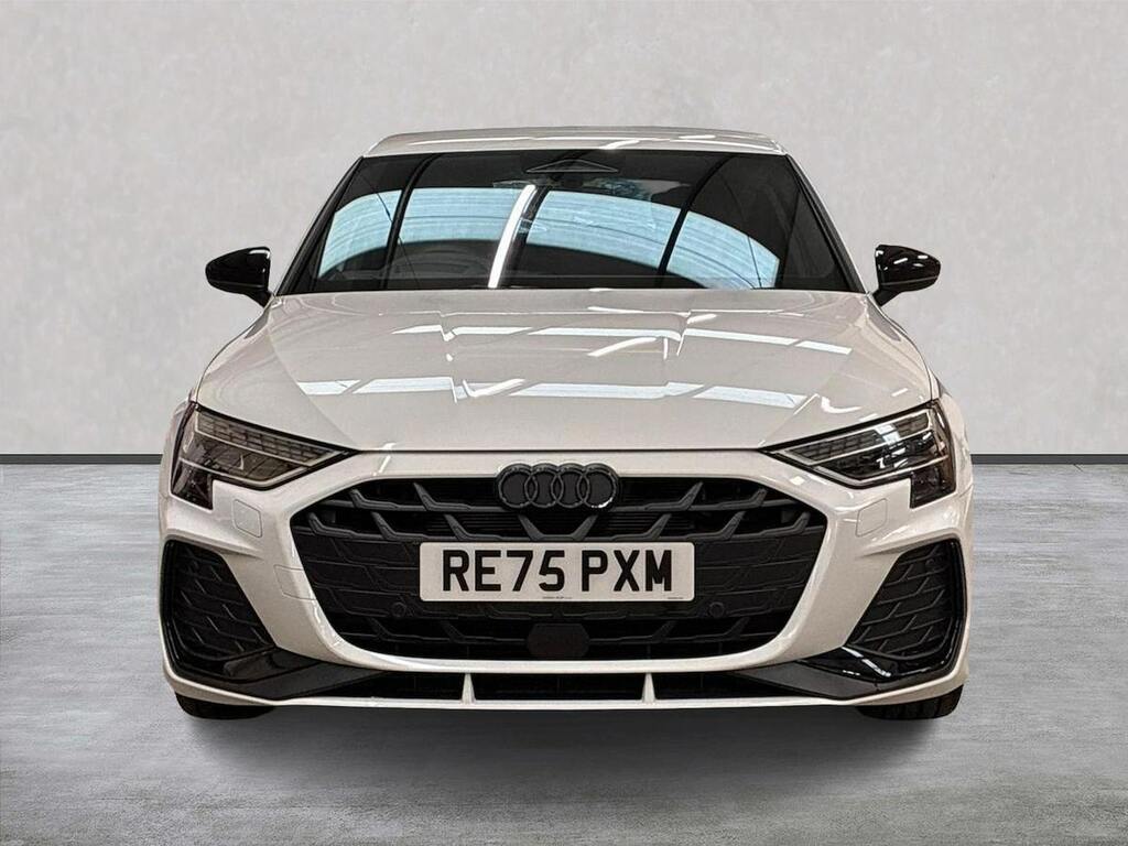 Audi A3 2.0 Tdi 150 Black Edition S Tronic Tech Pack RE75PXM White #5