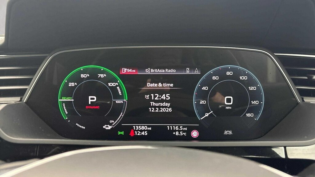 Audi Q8 e tron 50 Sport Suv Quattro 95Kwh 11Kw NG24YHA Blue #4