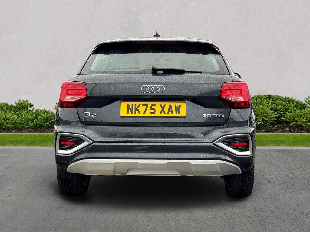 Audi Q2 30 Tfsi 116 Sport Grey #4
