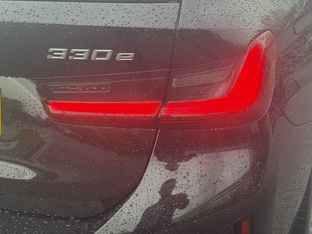 BMW 3 Series 330E 22.3 Kwh M Sport Step DX75FKY Black #5