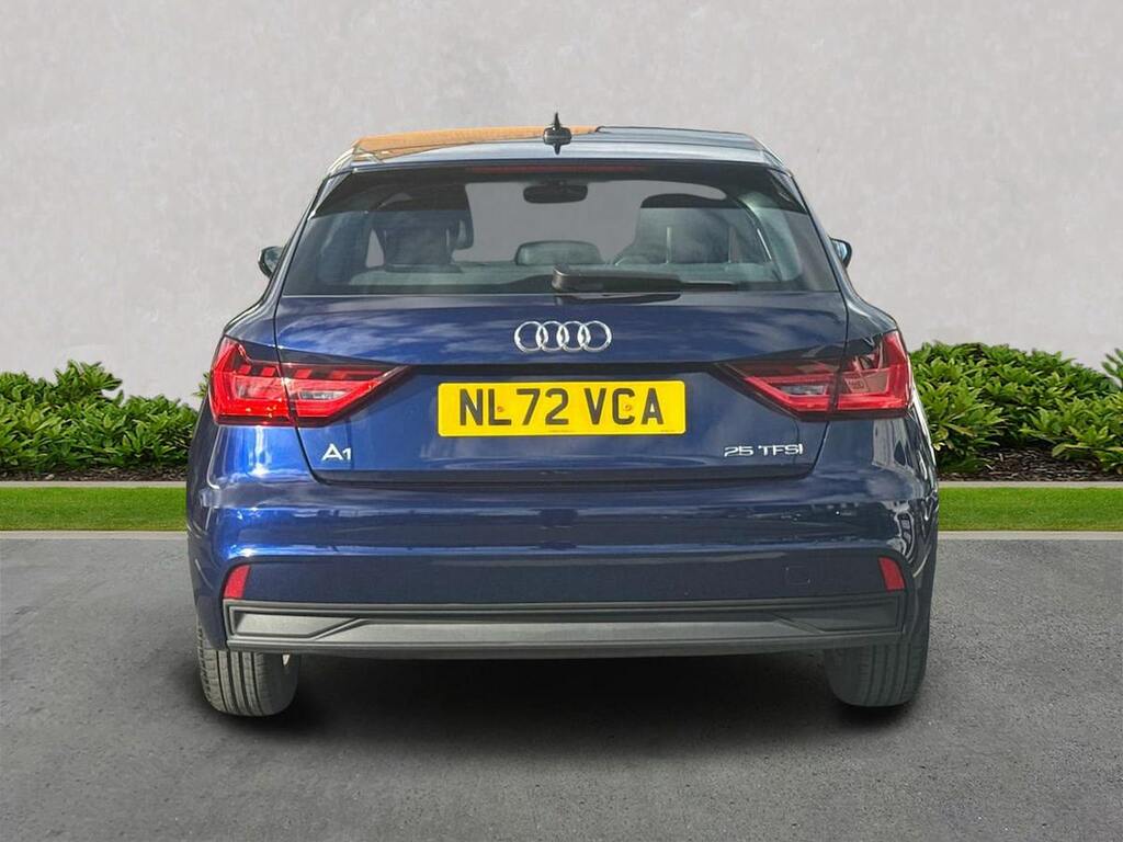Audi A1 25 Tfsi Technik NL72VCA Blue #4