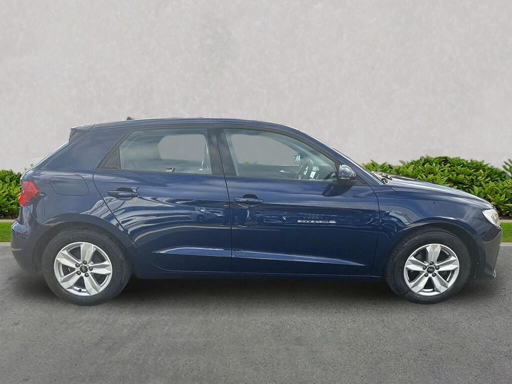 Audi A1 25 Tfsi Technik NL72VCA Blue #3