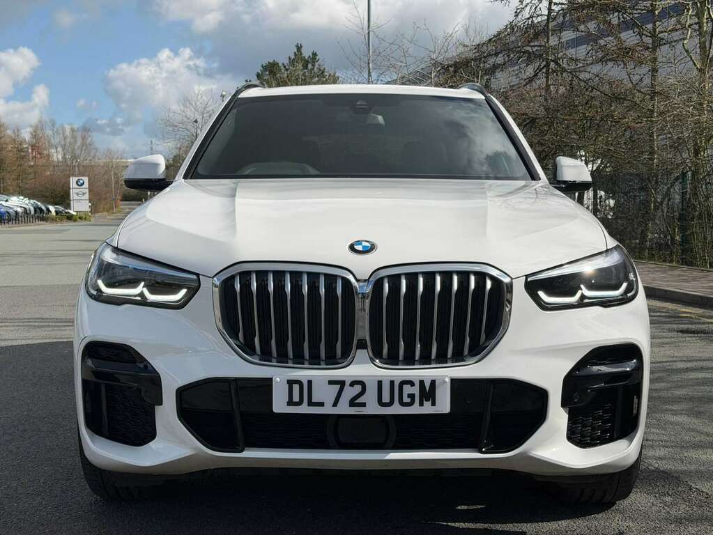 BMW X5 Xdrive30d Mht M Sport DL72UGM White #3
