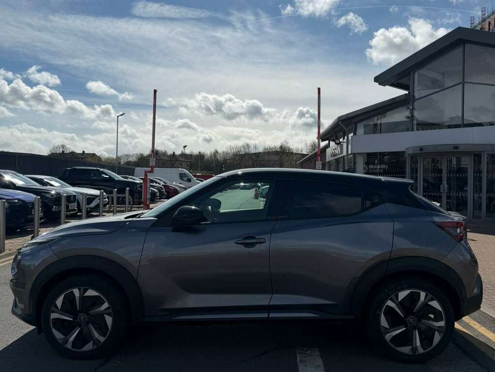 Nissan Juke 1.6 Hybrid Tekna YA75XUD Grey #4