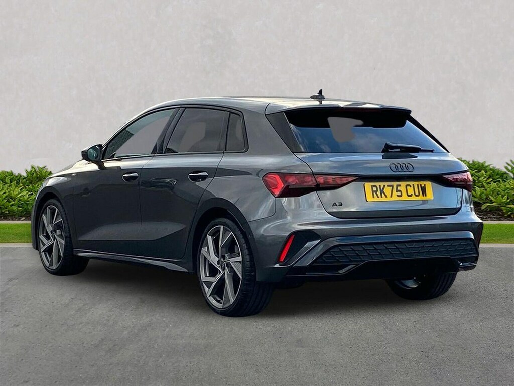 Audi A3 1.5 Tfsi 150 Black Edition Tech Pack RK75CUW Grey #2
