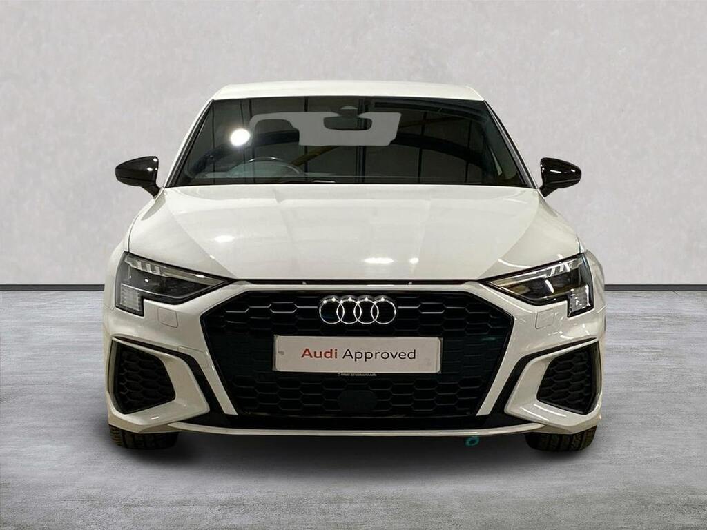 Audi A3 35 Tfsi Edition 1 Comfortsound LY73NSJ White #5