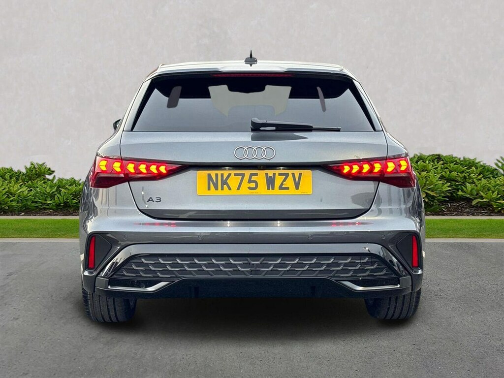 Audi A3 1.5 Tfsi 116 S Line NK75WZV Grey #4