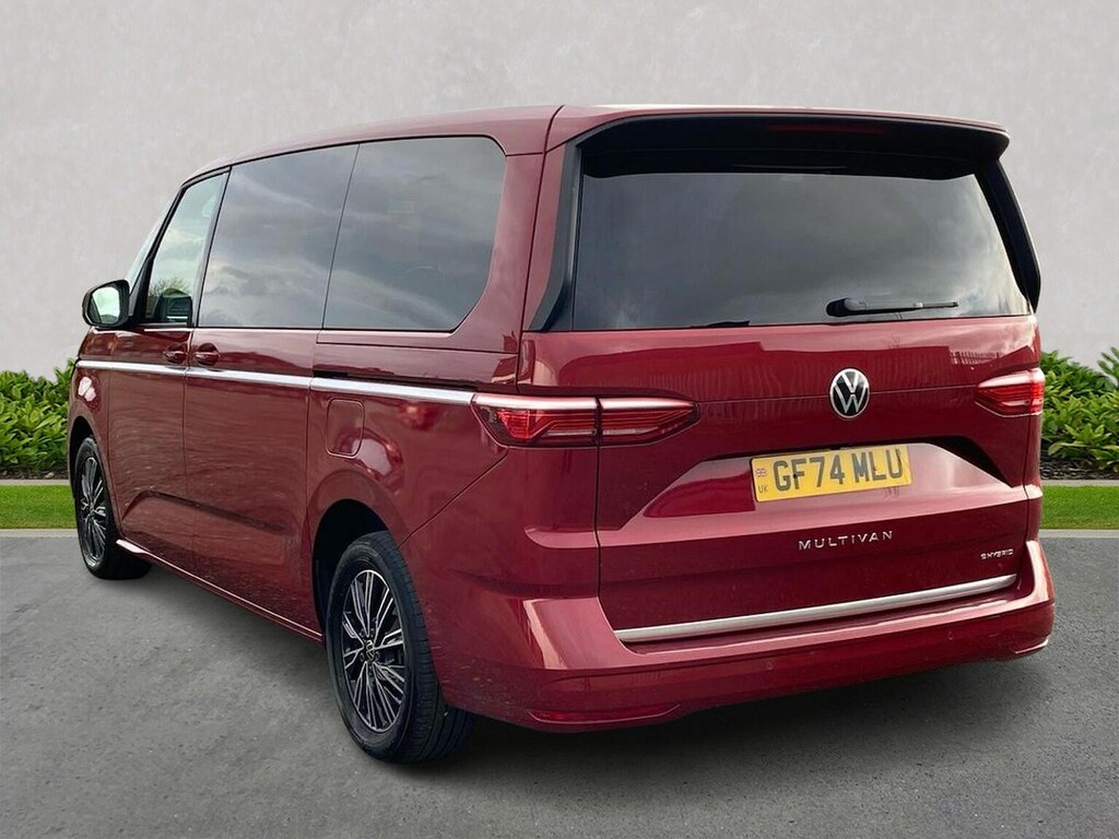 Volkswagen Multivan 1.4 Tsi 13Kwh Style Long Mpv Plug-in Hy Red