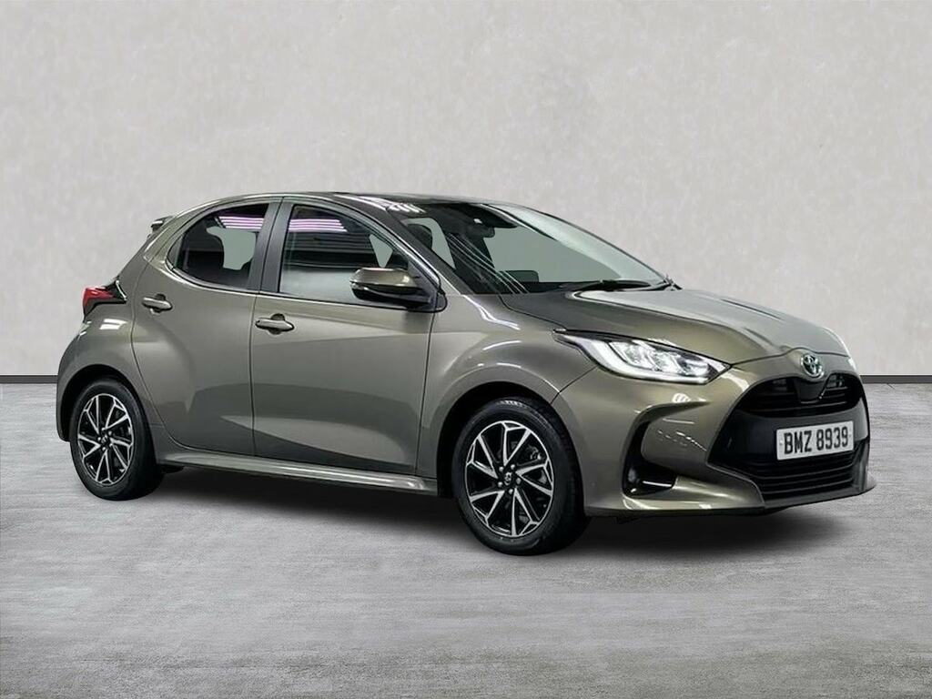 Toyota Yaris 1.5 Vvt-h Design Hatchback Hybrid E-cvt Brown