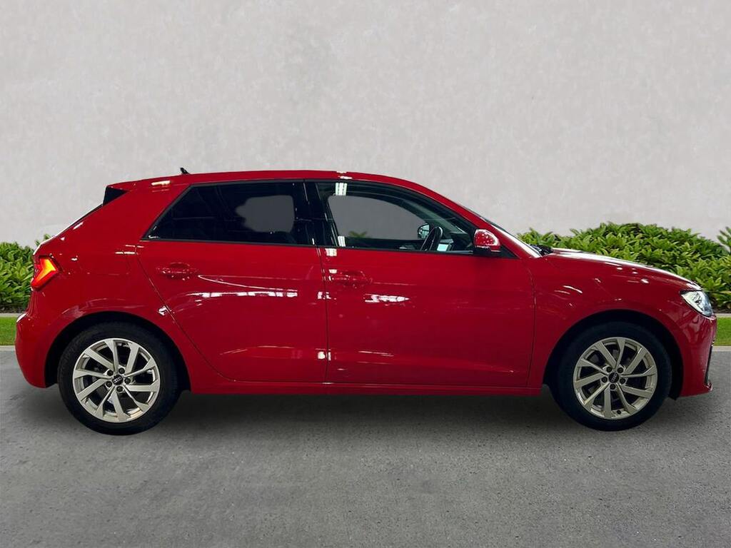 Audi A1 1.0 Tfsi 30 Sport Sportback S Tronic Eu NX23UEY Red #3