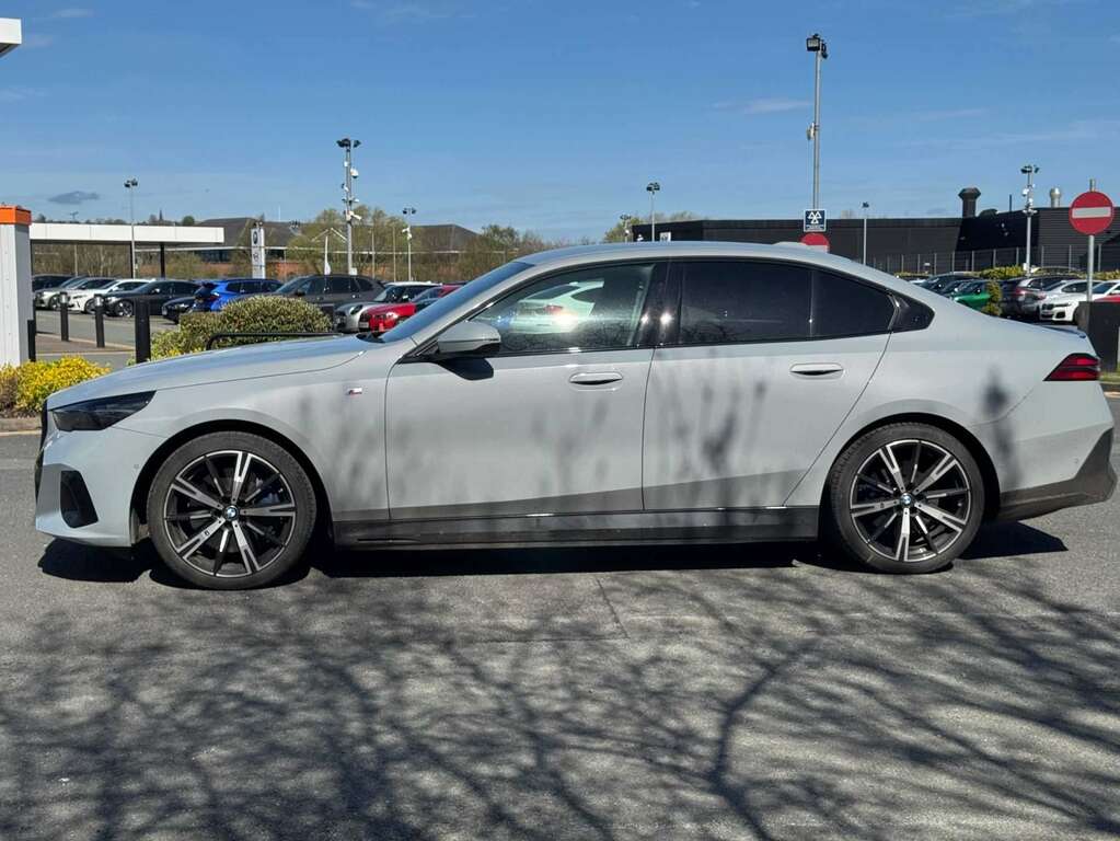 BMW i5 250Kw Edrive40 M Sport Pro 84Kwh DV75KNY Grey #5
