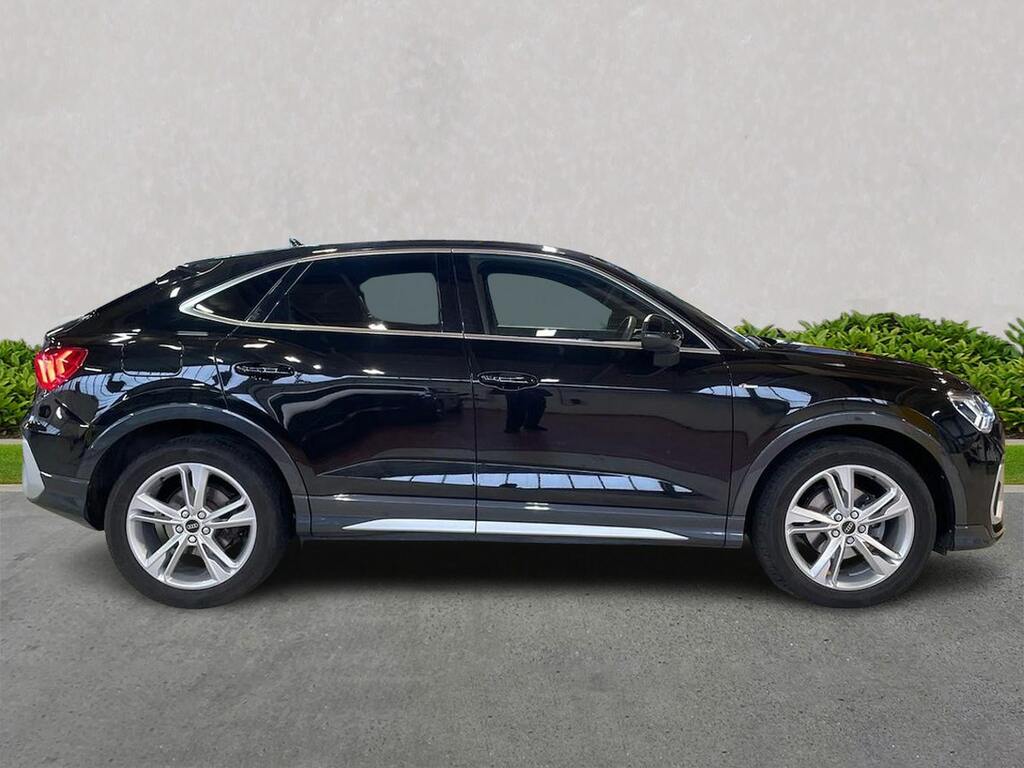 Audi Q3 1.5 Tfsi Cod 35 S Line Sportback S Tron NA74AXV Black #3