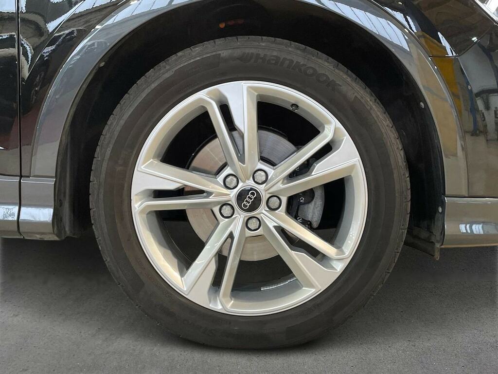 Audi Q3 1.5 Tfsi Cod 35 S Line Sportback S Tron NA74AXV Black #6