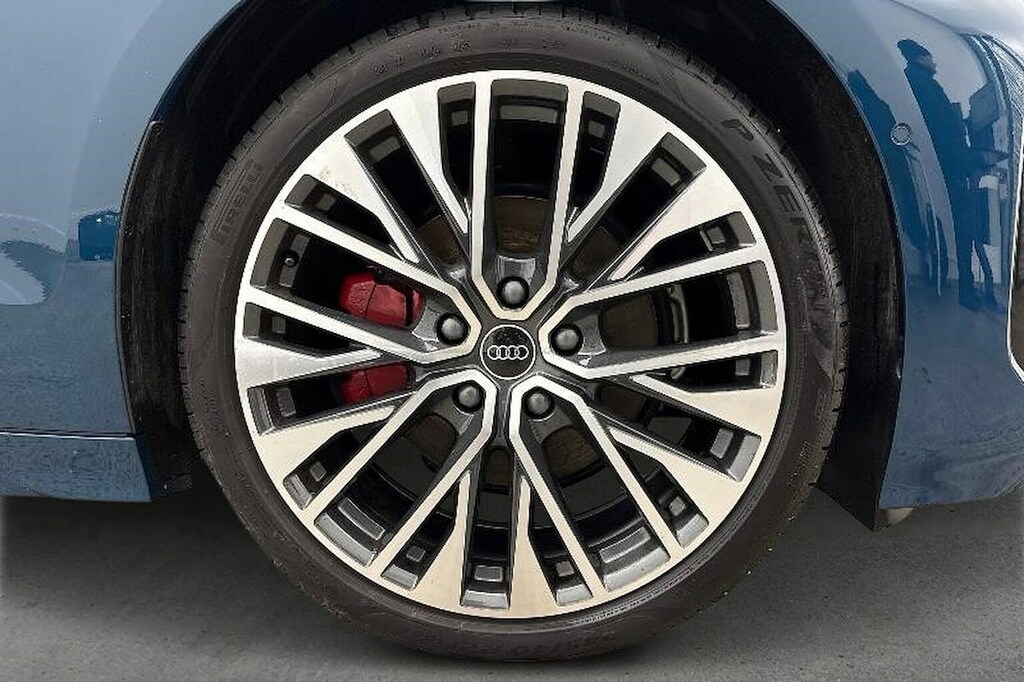 Audi A6 83Kwh Edition 1 Estate 286 Ps KJ25EHE Blue #6