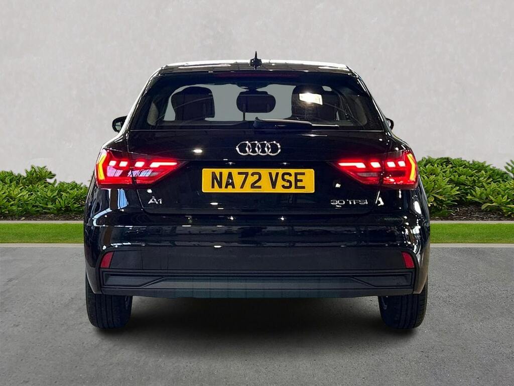 Audi A1 1.0 Tfsi 30 Technik Sportback S Tronic NA72VSE Black #4