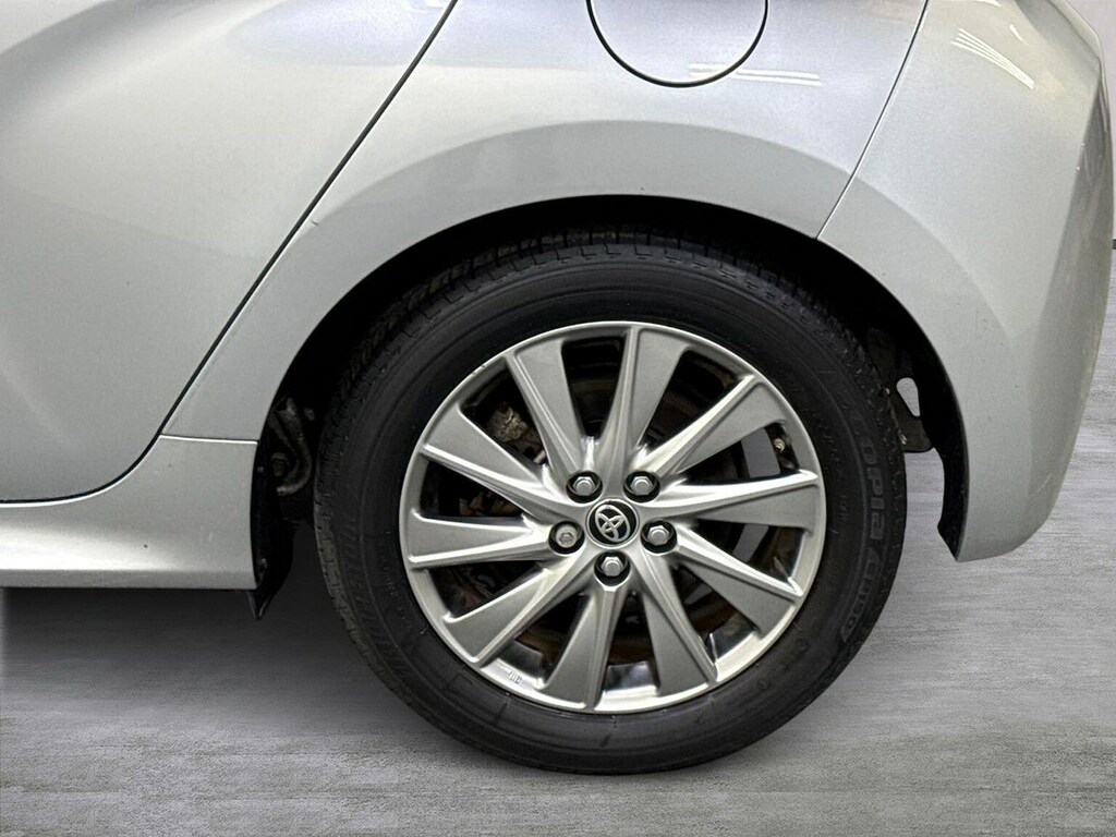 Toyota Yaris 1.5 Vvt-h Icon Hatchback Hybrid E-cvt E AVZ7553 Silver #6