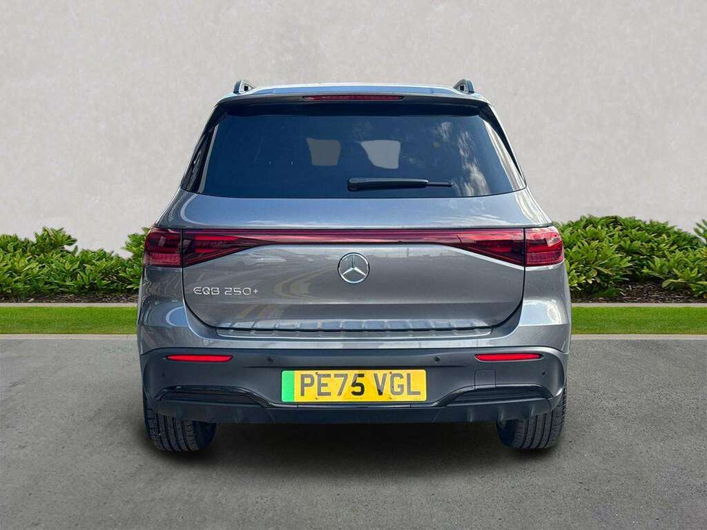 Mercedes-Benz EQB Eqb 250 140Kw Urban Edition 70.5Kwh Grey #4