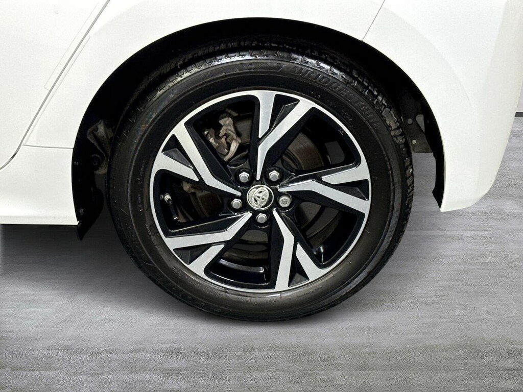 Toyota Yaris 1.5 Vvt-h Design Hatchback Hybrid E-cvt FMZ9525 White #6