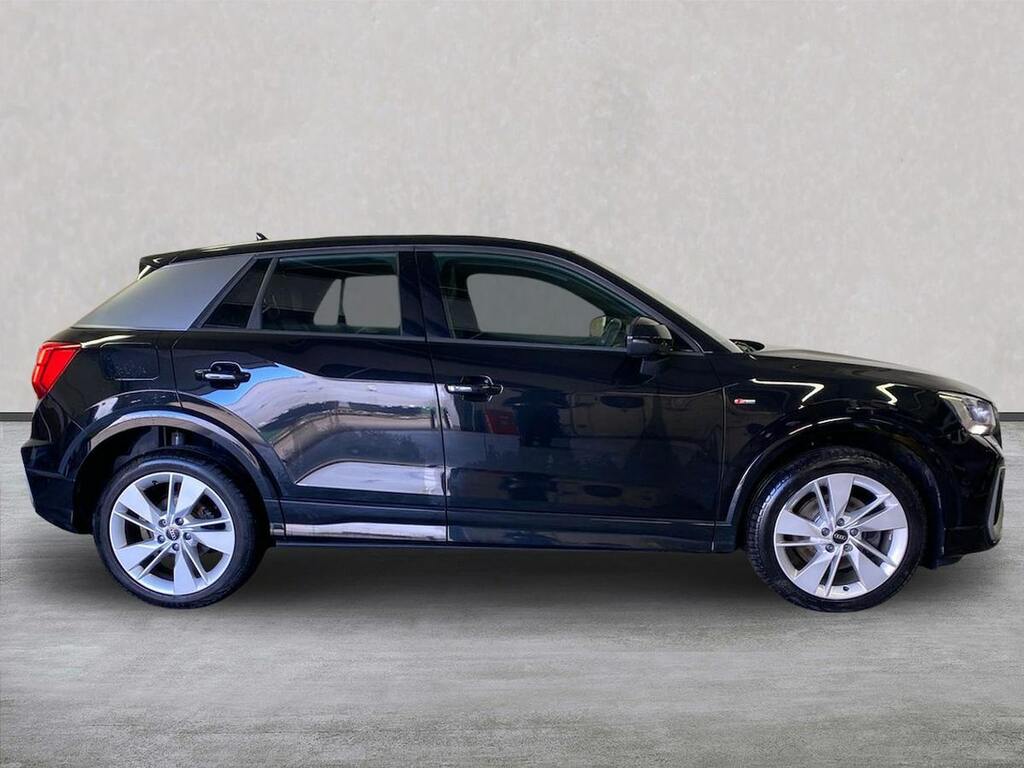 Audi Q2 35 Tdi Quattro S Line S Tronic Black #3