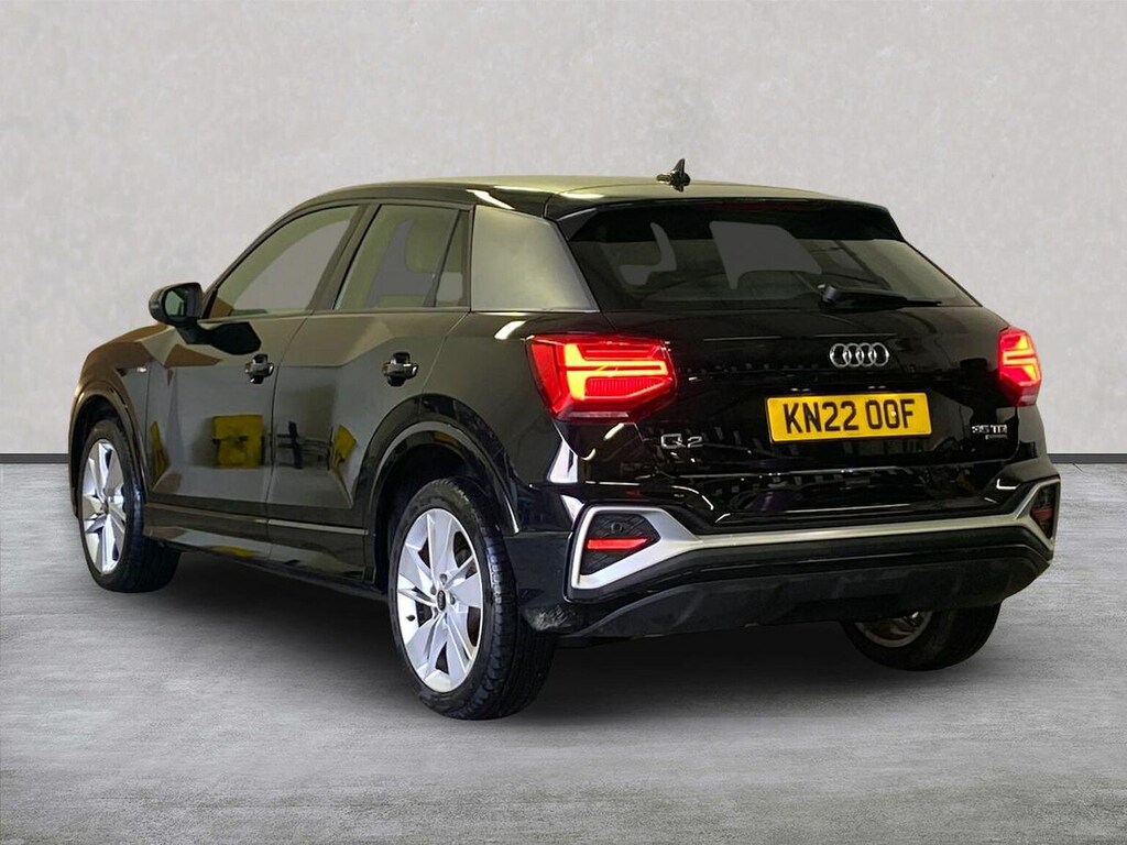 Audi Q2 35 Tdi Quattro S Line S Tronic Black #2