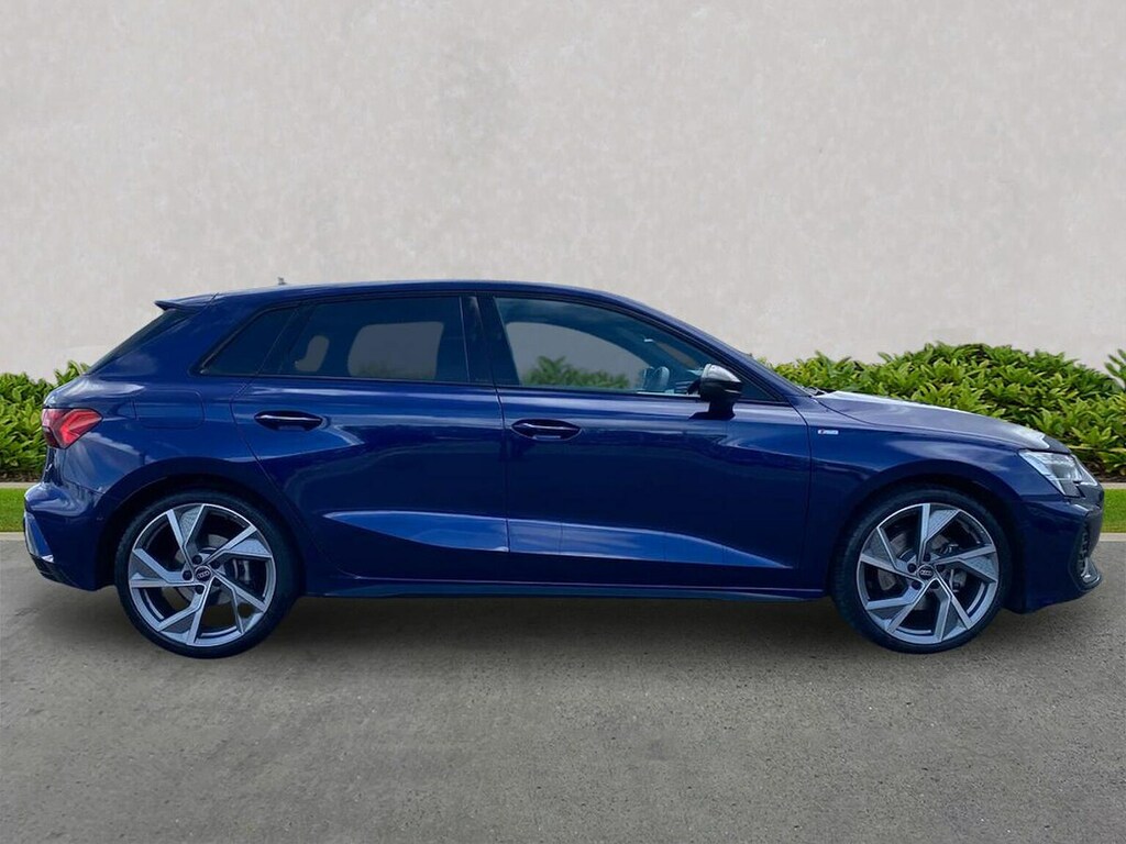 Audi A3 1.5 Tfsi 150 Black Ed S Tronic Tech Pack RE75ETZ Blue #3