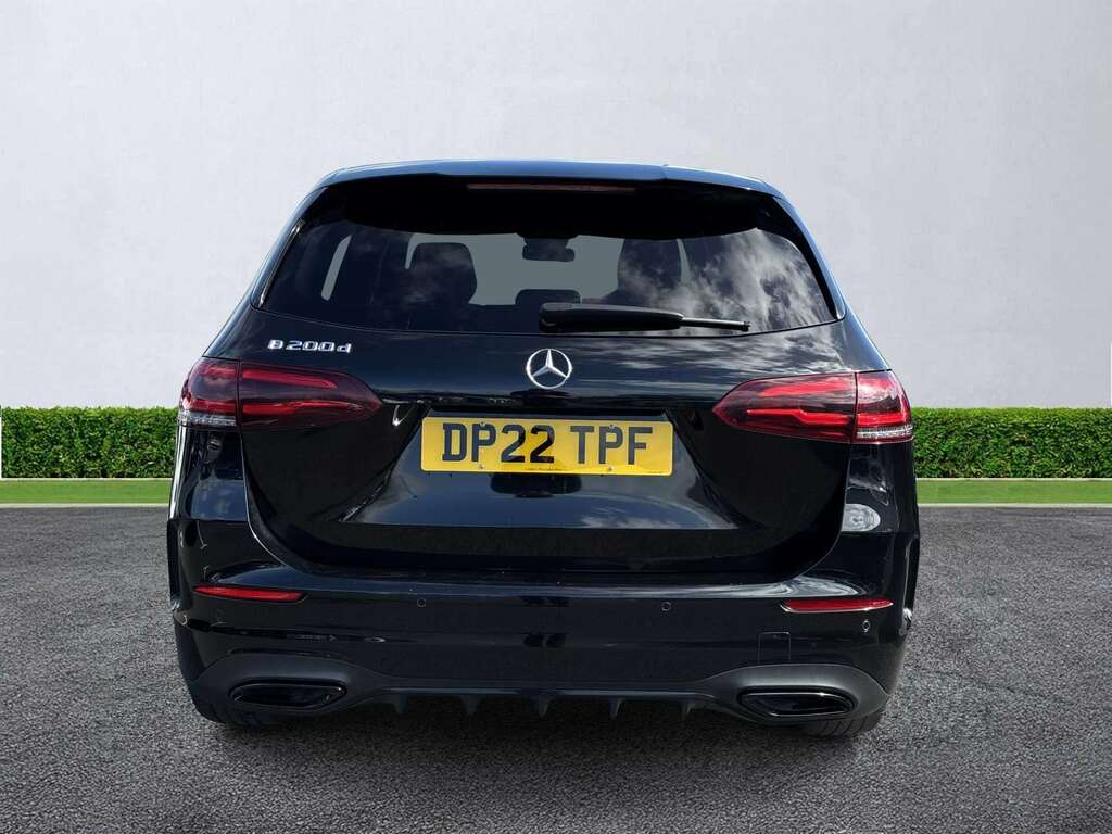 Mercedes-Benz B Class B200d Amg Line Premium Edition Black #4