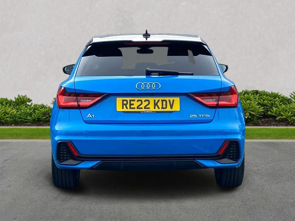 Audi A1 1.0 Tfsi 25 Black Edition Sportback S T RE22KDV Blue #4