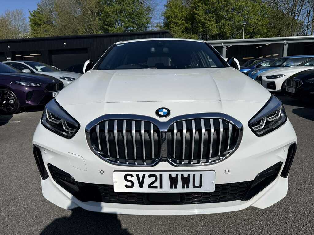 BMW 1 Series 118I 136 M Sport SV21WWU White #5