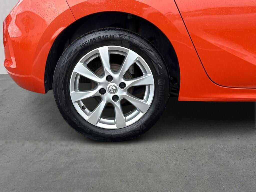 Vauxhall Corsa 1.2 Se Hatchback Euro 6 75 Ps DU71VPL Orange #6