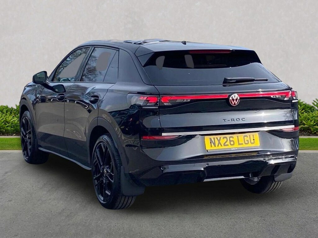 Volkswagen T-Roc 1.5 Etsi 150 R-line Dsg NX26LGU Black #2