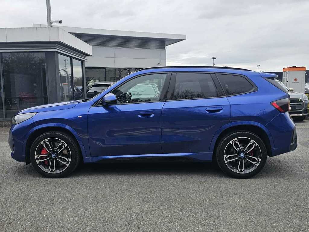 BMW iX1 150Kw Edrive20 Shadow Edition 65Kwh DV75PWJ Blue #4