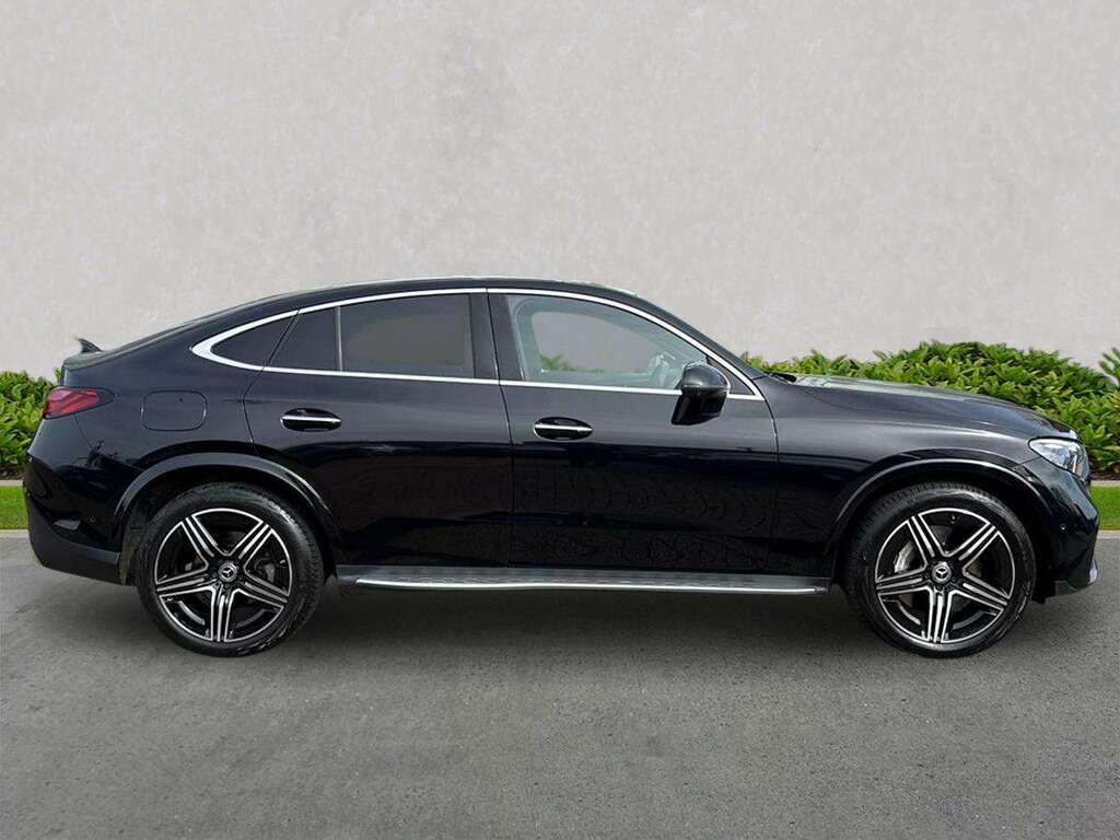 Mercedes-Benz GLC Class Glc 300 4Matic Amg Line Premium 9G-tronic GX73PVN Black #3