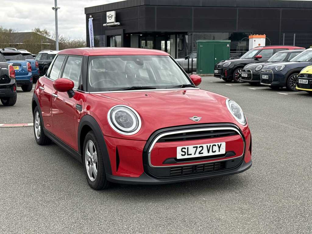 Mini Hatch 1.5 Cooper Classic SL72VCY Red