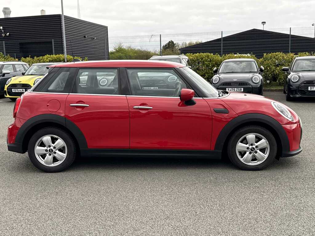 Mini Hatch 1.5 Cooper Classic SL72VCY Red #3