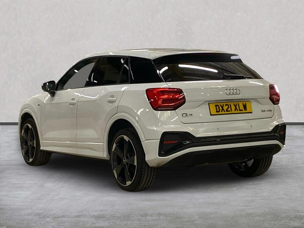 Audi Q2 1.5 Tfsi Cod 35 Black Edition Suv Manua DX21XLW White #2