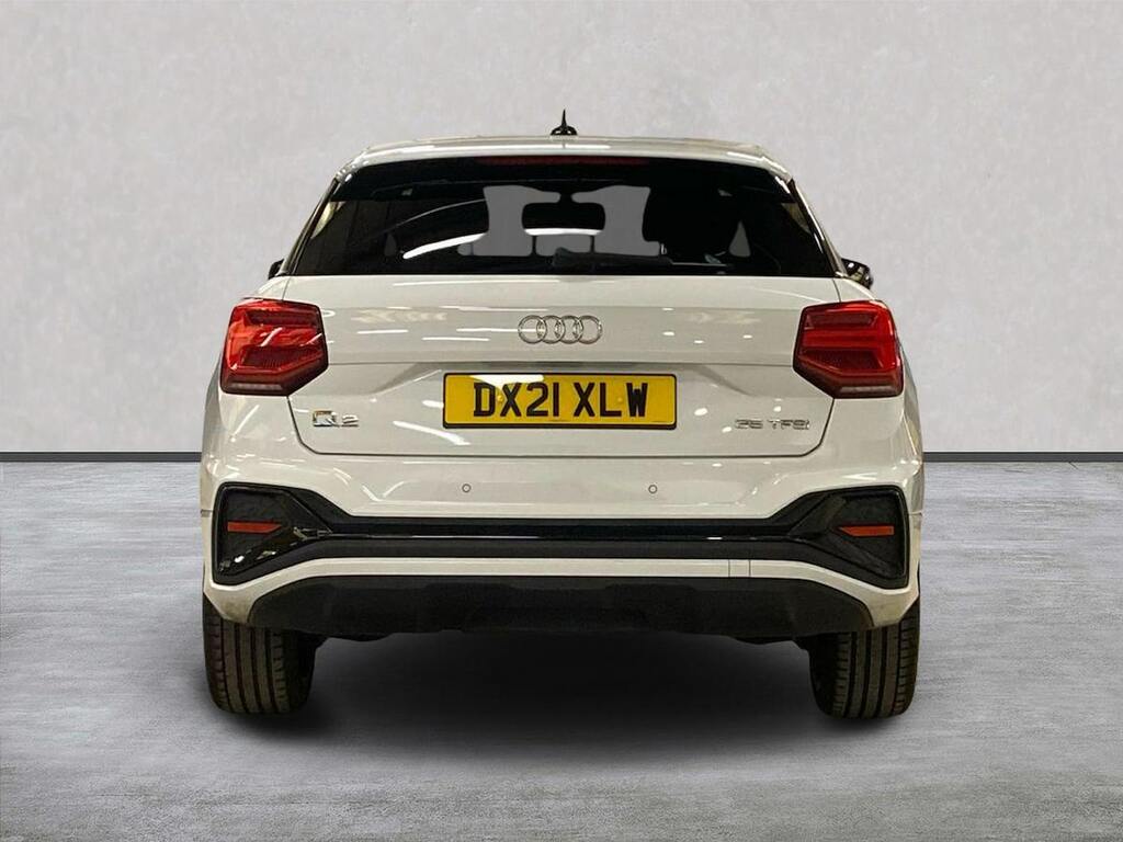 Audi Q2 1.5 Tfsi Cod 35 Black Edition Suv Manua DX21XLW White #4