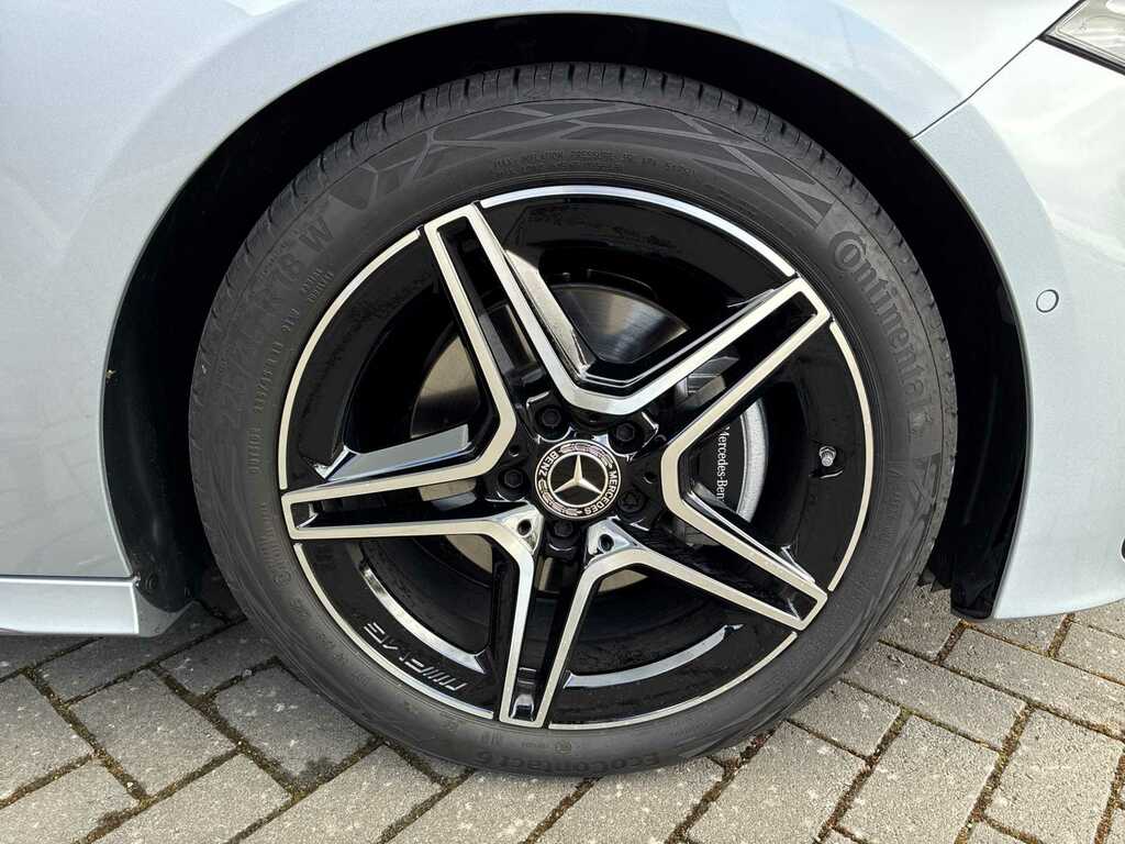 Mercedes-Benz A Class A200 Amg Line Executive  #6
