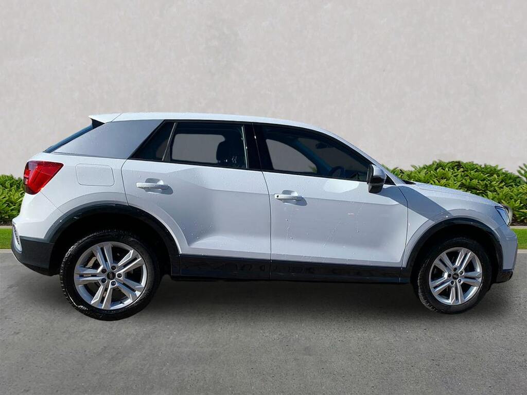 Audi Q2 1.5 Tfsi Cod 35 Sport Suv S Tronic Euro SJ24ZAF White #3
