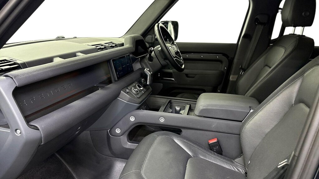 Land Rover Defender 110 3.0 D250 X-dynamic Se 110 KMZ8086 Black #3
