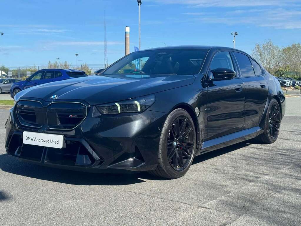 BMW M5 M5 Dct DS75ZZP Black #3