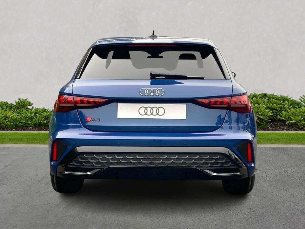 Audi A3 1.5 Tfsie S Line Sportback Plug-in Hybr Blue #4
