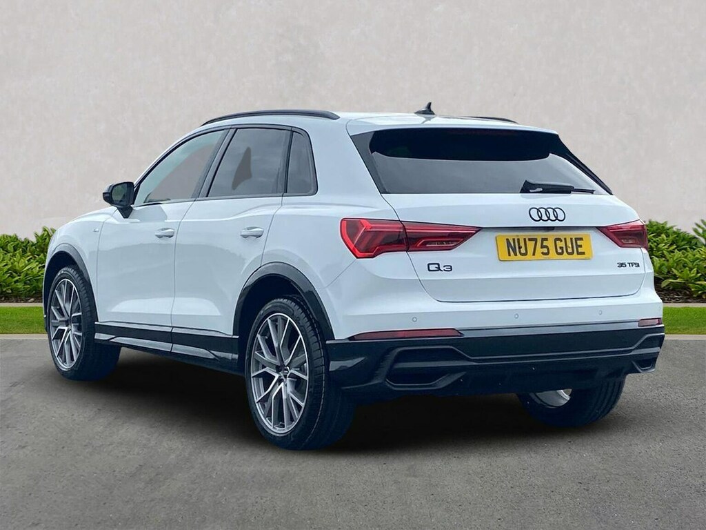 Audi Q3 35 Tfsi Black Edition S Tronic Tech Pack NU75GUE White #2