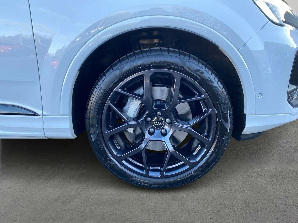 Audi Q7 55 Tfsi Quattro Black Edition Tiptronic White #6