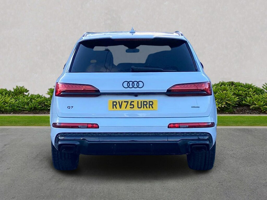 Audi Q7 55 Tfsi Quattro Black Edition Tiptronic White #4