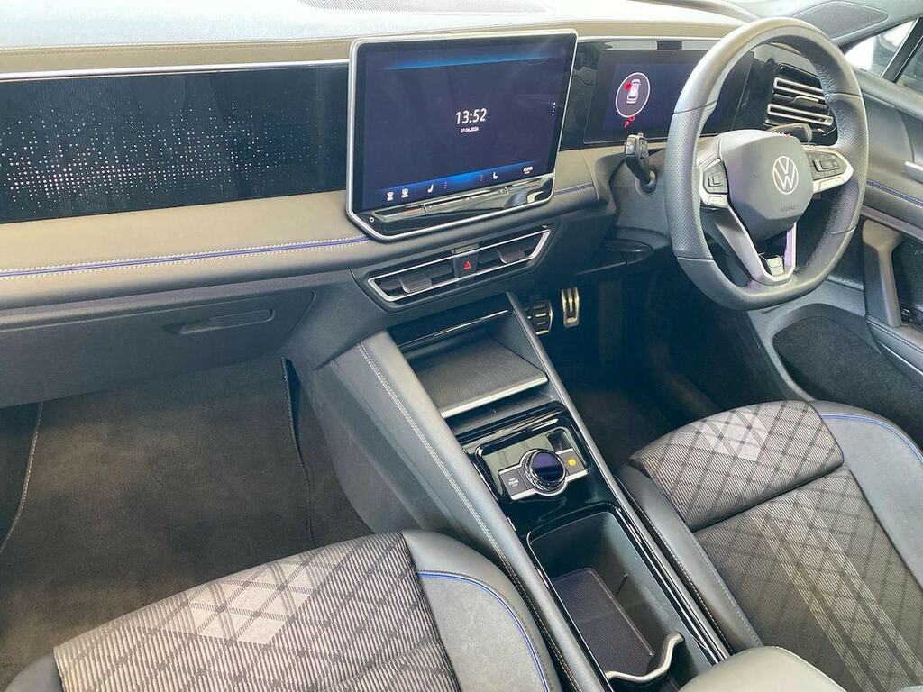Volkswagen Tiguan Tiguan R-line 1.5 Etsi 150Ps 7-Speed Dsg PE25ZGF Grey #6