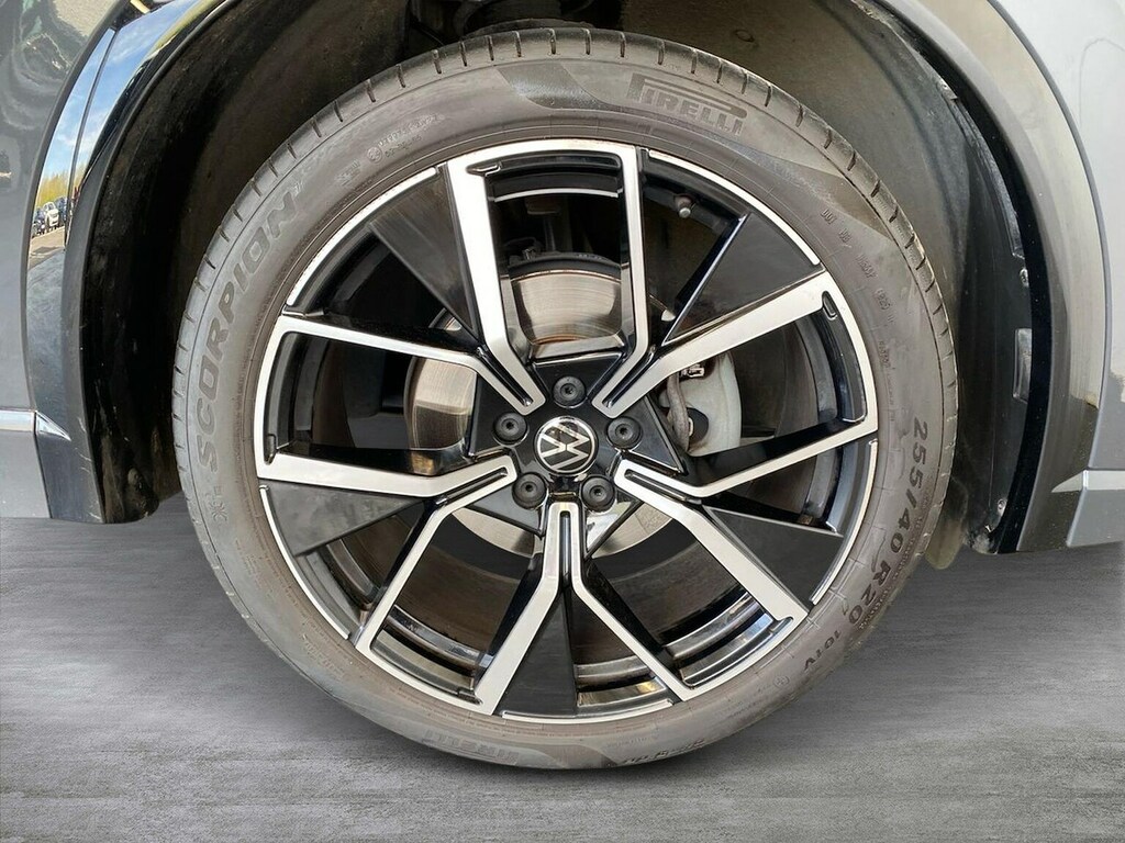 Volkswagen Tiguan Tiguan R-line 1.5 Etsi 150Ps 7-Speed Dsg PE25ZGF Grey #5