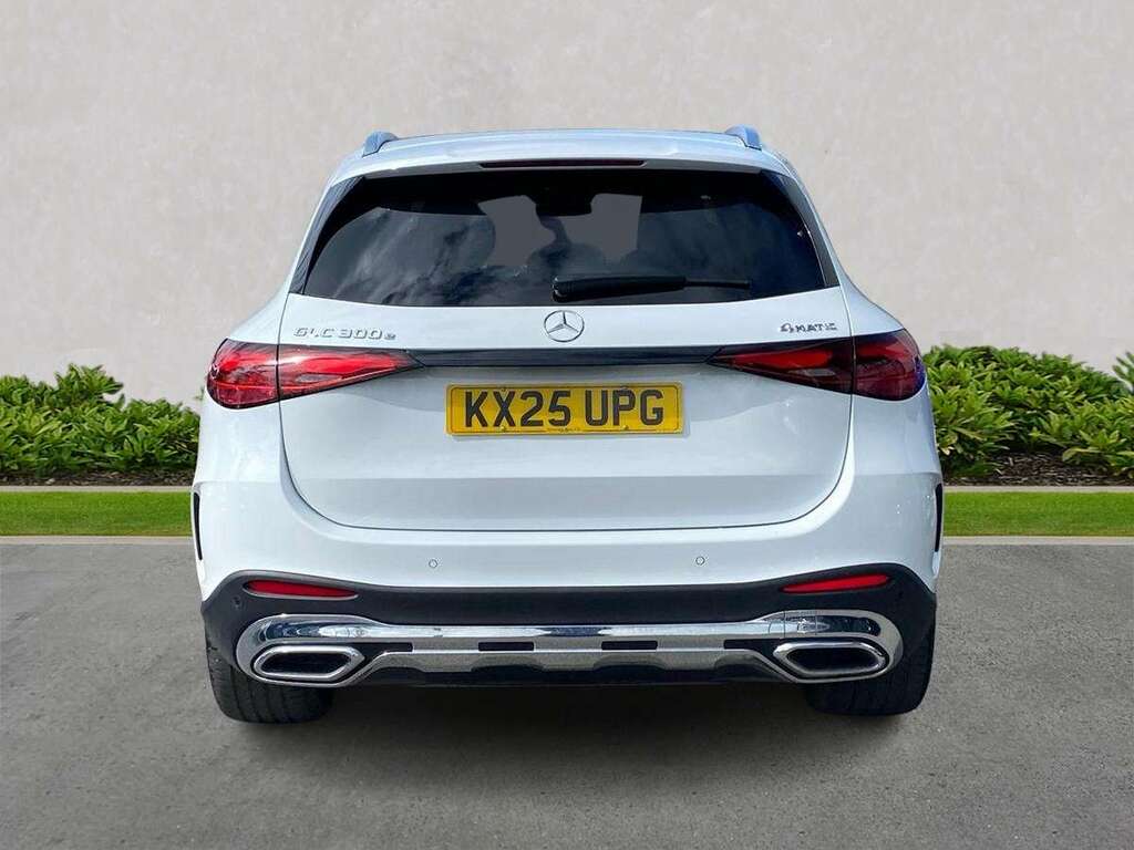 Mercedes-Benz GLC Class Glc 300E 4Matic Amg Line Prem Plus 9G-tronic KX25UPG White #4