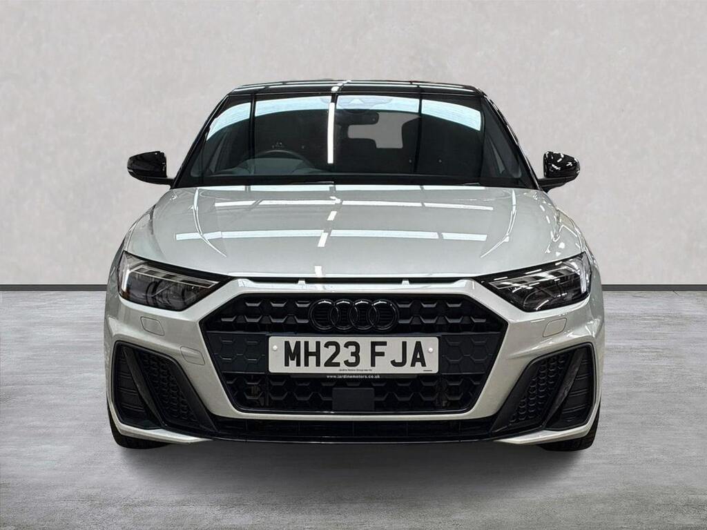 Audi A1 1.0 Tfsi 25 Black Edition Sportback Man MH23FJA Silver #5
