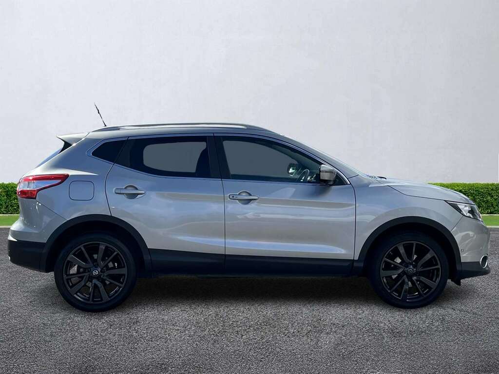 Nissan Qashqai 1.6 Dci Tekna Xtronic Silver #3